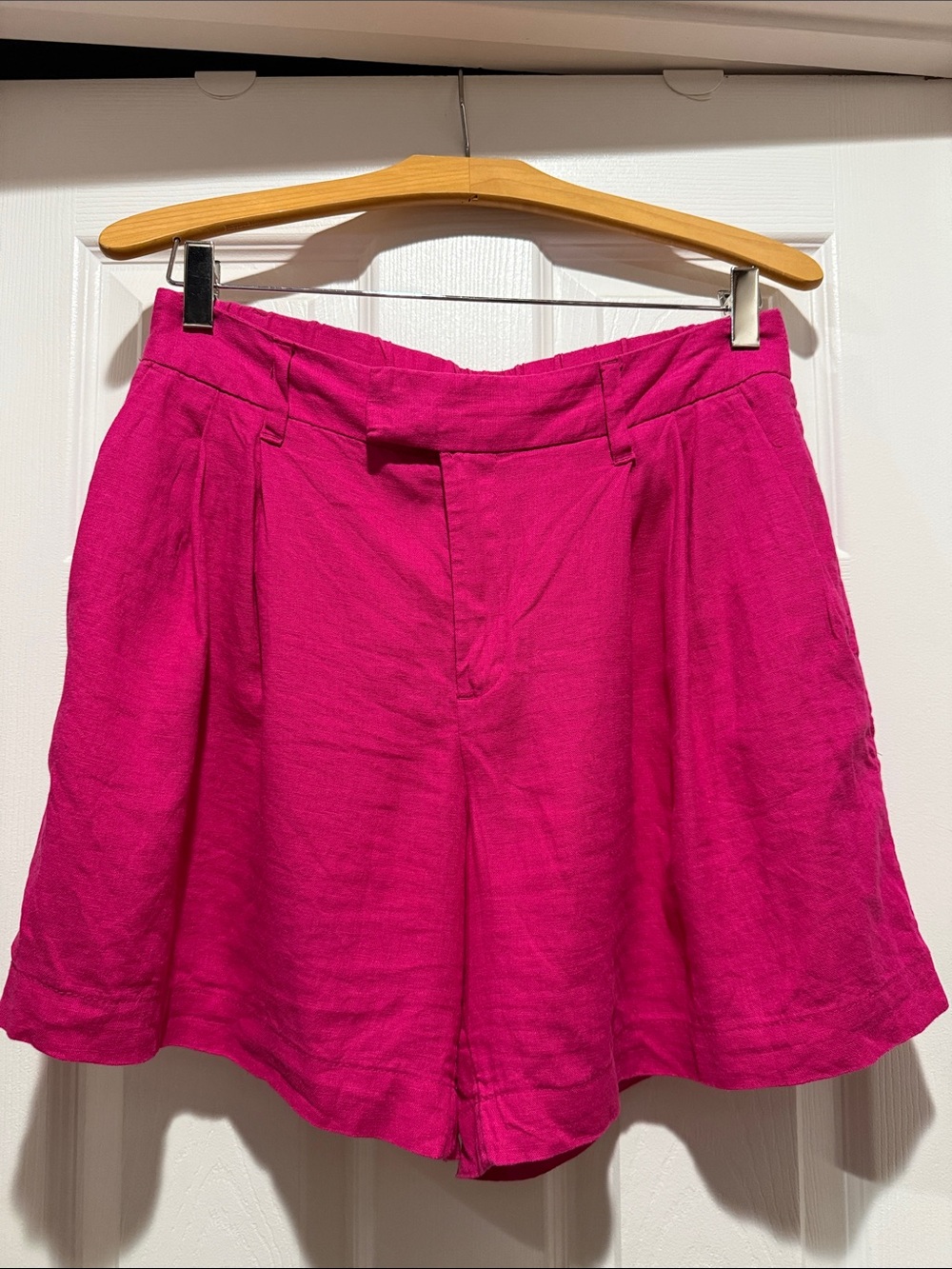 a new day Bright Pink High-Waist Pleated Shorts
